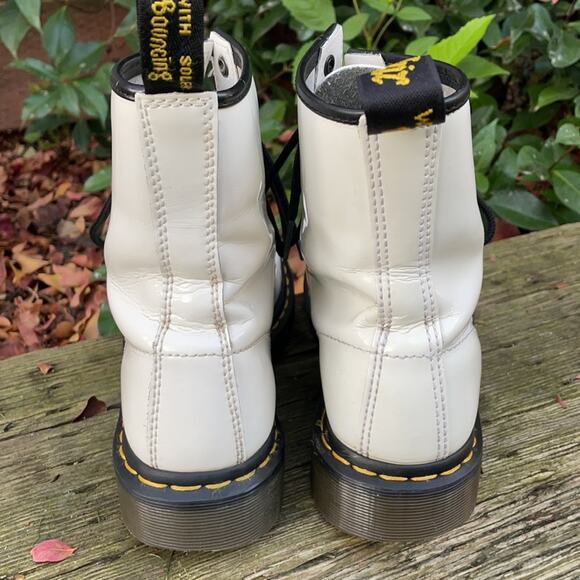 Dr Martens 1460W Patent Lamper White Combat Boots Women's Size 8 US / 6 UK - Picture 4 of 16